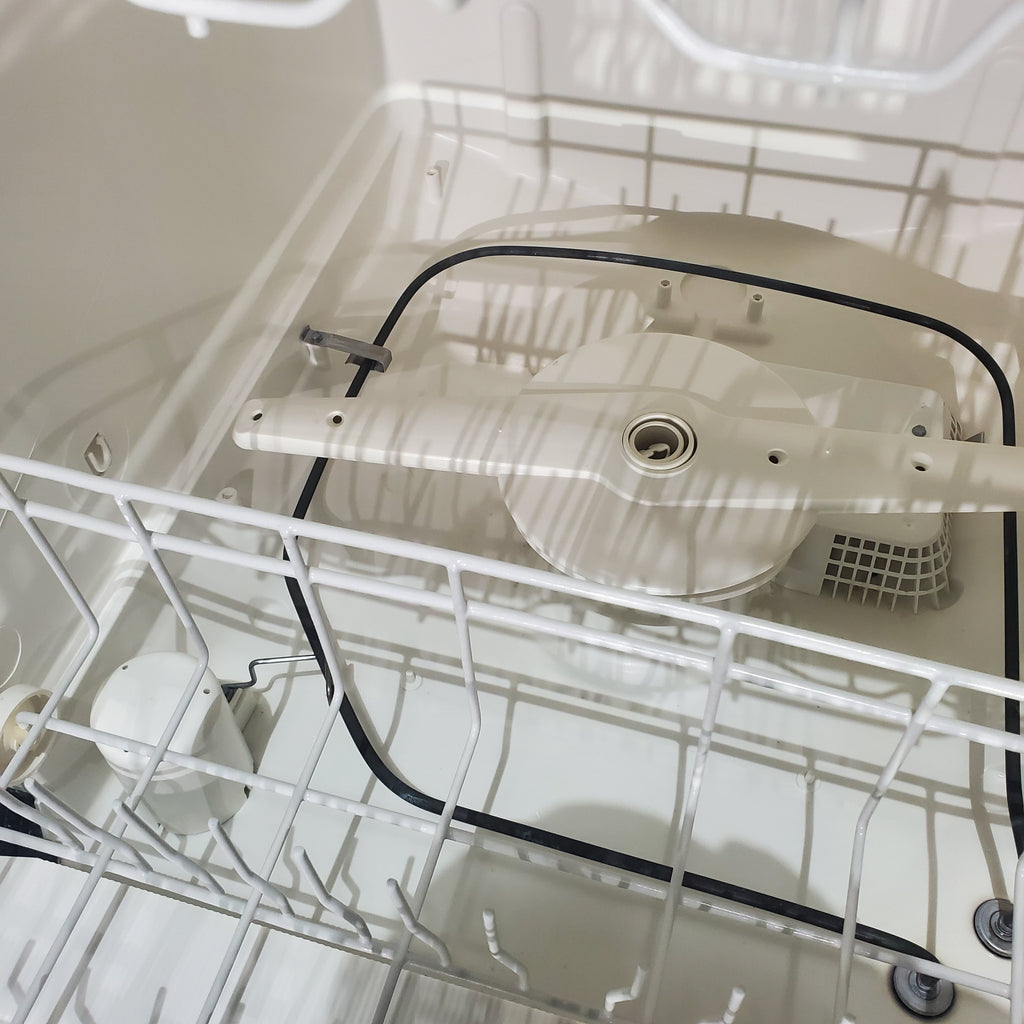 Pictures of Standard 24 inch Ge ENERGY STAR  Full Console Dishwasher with 5 wash Cycles - Certified Refurbished - Neu Appliance Outlet - Discount Appliance Outlet in Austin, Tx