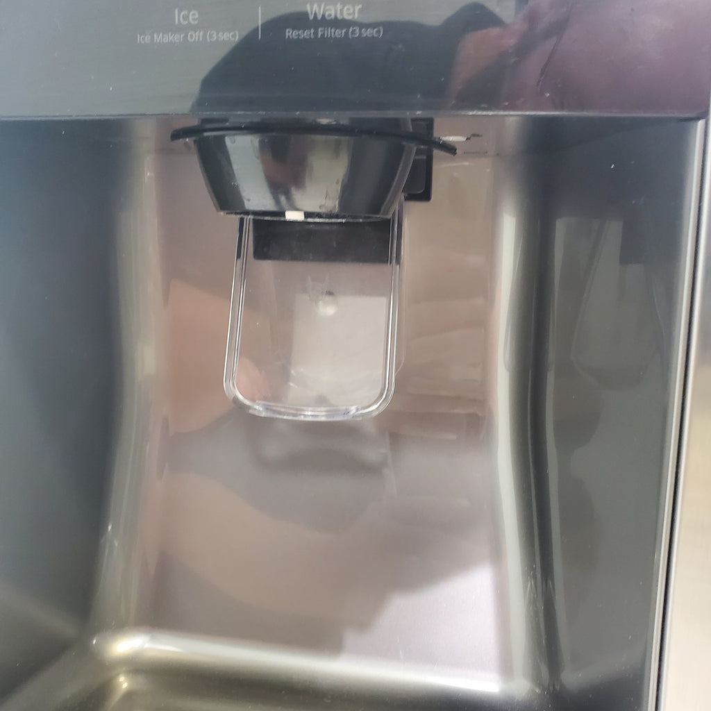 Pictures of Stainless Steel ENERGY STAR Samsung 24.5 cu. ft. Side by Side Refrigerator with Exterior Ice and Water Dispenser - Certified Refurbished - Neu Appliance Outlet - Discount Appliance Outlet in Austin, Tx