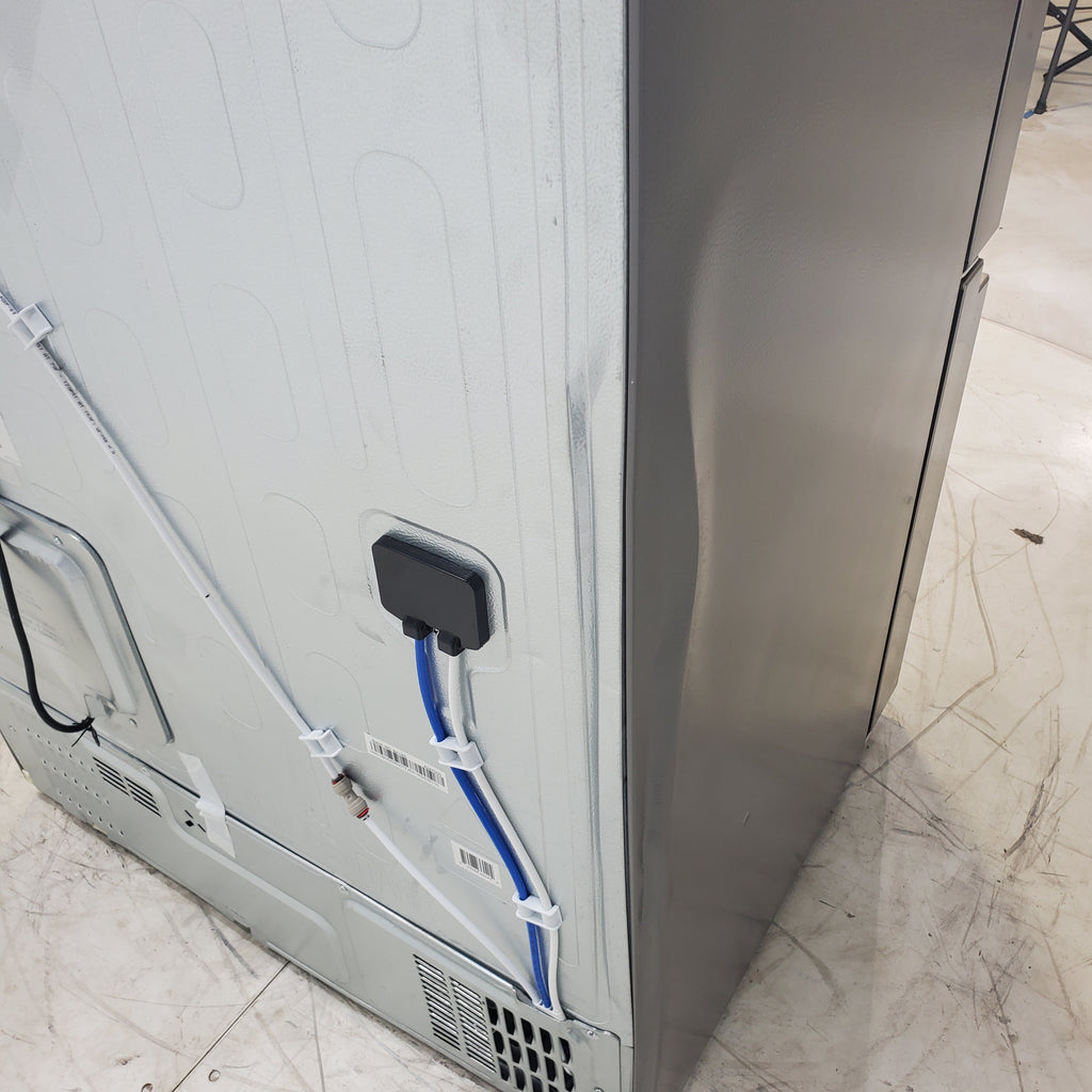 Pictures of Hisense Fingerprint Resistant Stainless Steel Counter-depth 21.2 cu ft French Door ENERGY STAR Refrigerator with Water and Ice Dispenser - Scratch & Dent - Moderate - Neu Appliance Outlet - Discount Appliance Outlet in Austin, Tx