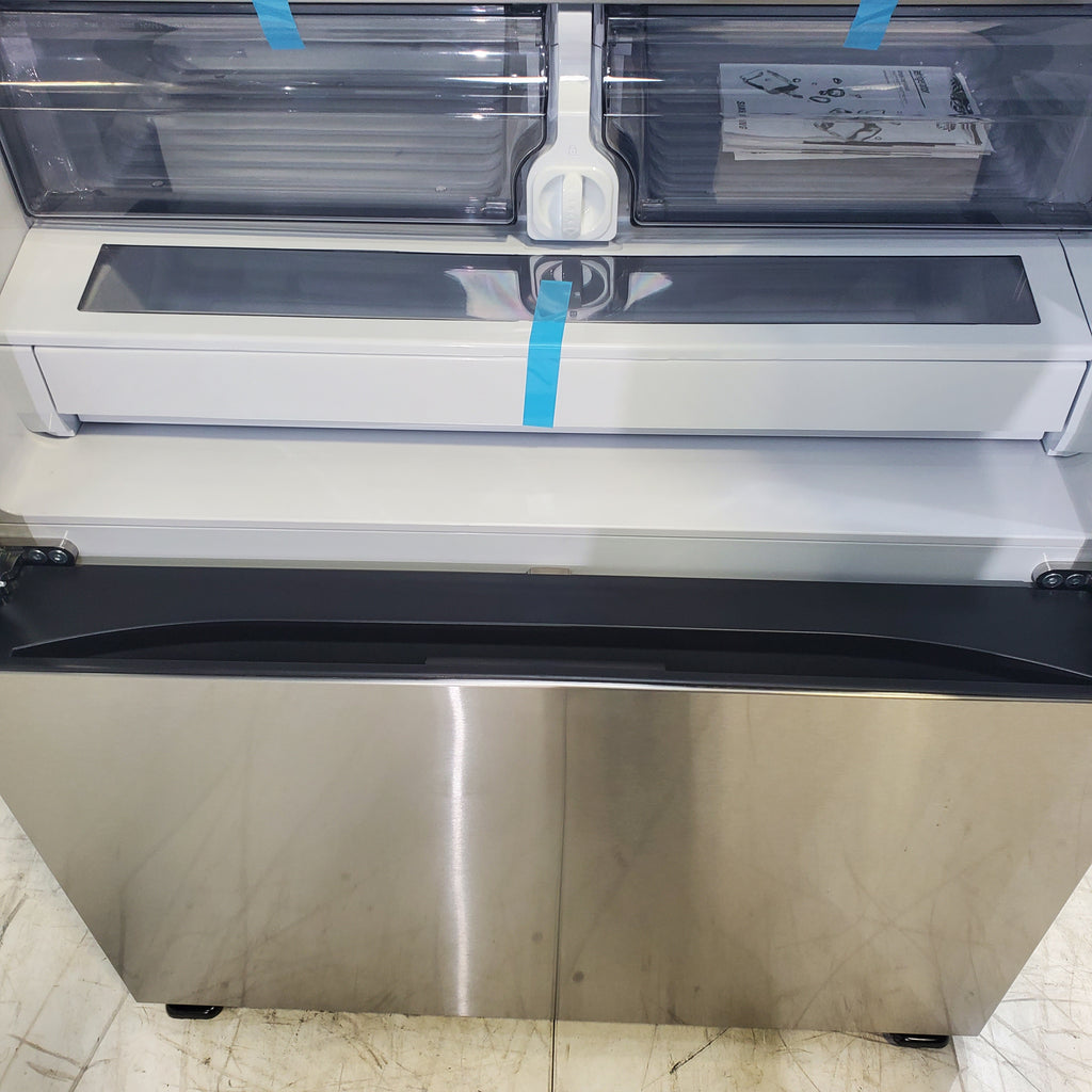 Pictures of Fingerprint Resistant Stainless Steel ENERGY STAR Samsung 32 cu. ft. 3 Door French Door Refrigerator with Dual Auto Ice Maker - Scratch & Dent - Minor - Neu Appliance Outlet - Discount Appliance Outlet in Austin, Tx