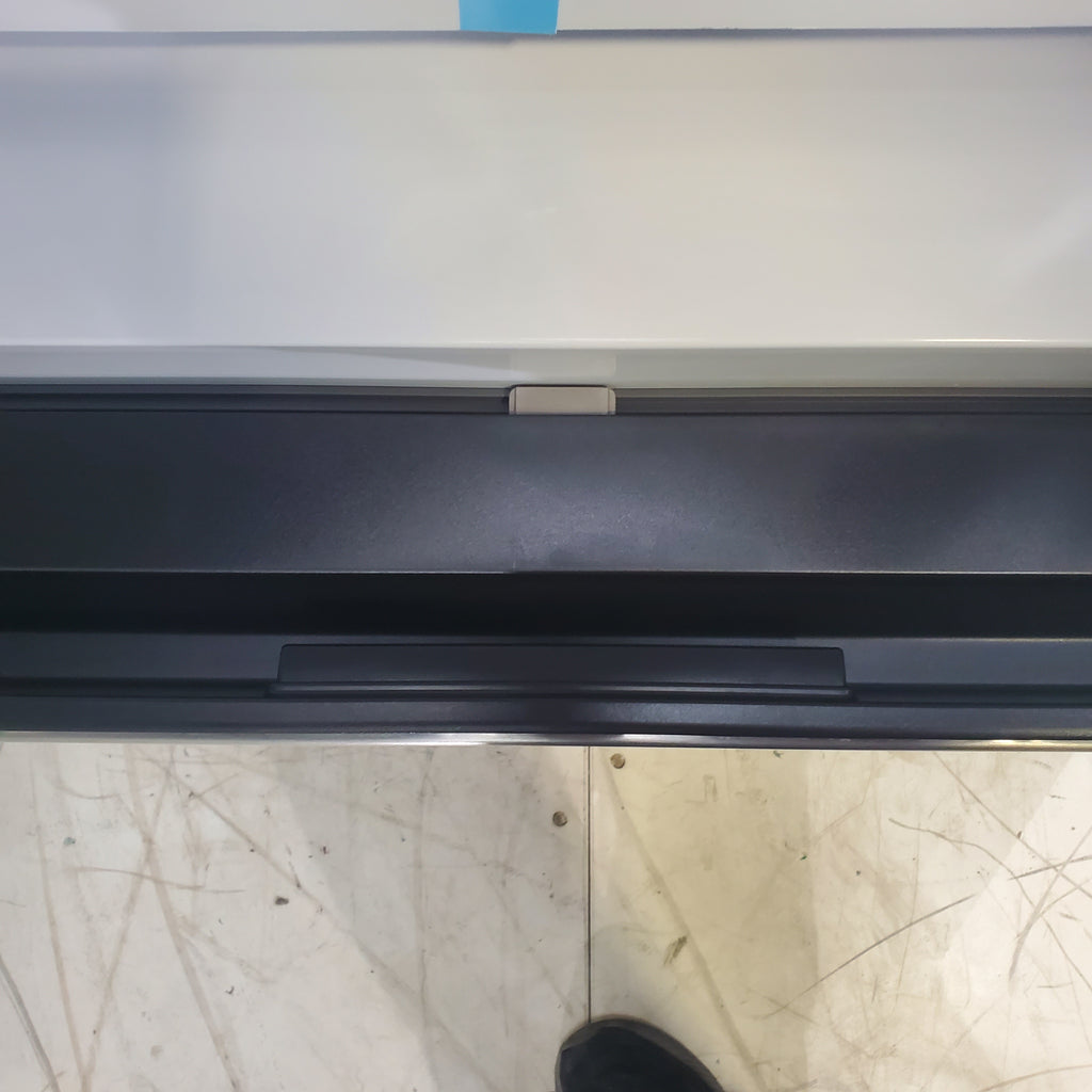 Pictures of Fingerprint Resistant Stainless Steel ENERGY STAR Samsung 32 cu. ft. 3 Door French Door Refrigerator with Dual Auto Ice Maker - Scratch & Dent - Minor - Neu Appliance Outlet - Discount Appliance Outlet in Austin, Tx