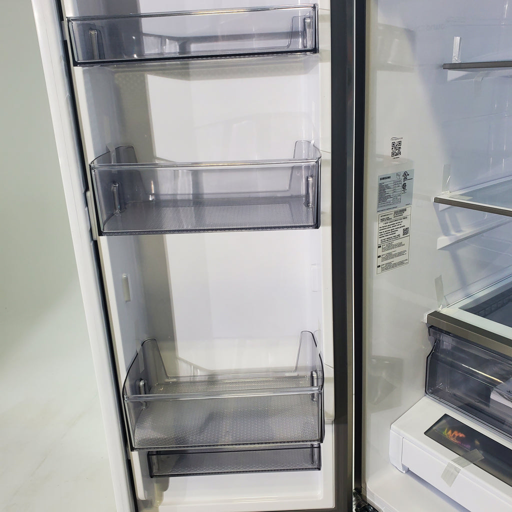 Pictures of Fingerprint Resistant Stainless Steel ENERGY STAR Samsung 32 cu. ft. 3 Door French Door Refrigerator with Dual Auto Ice Maker - Scratch & Dent - Minor - Neu Appliance Outlet - Discount Appliance Outlet in Austin, Tx