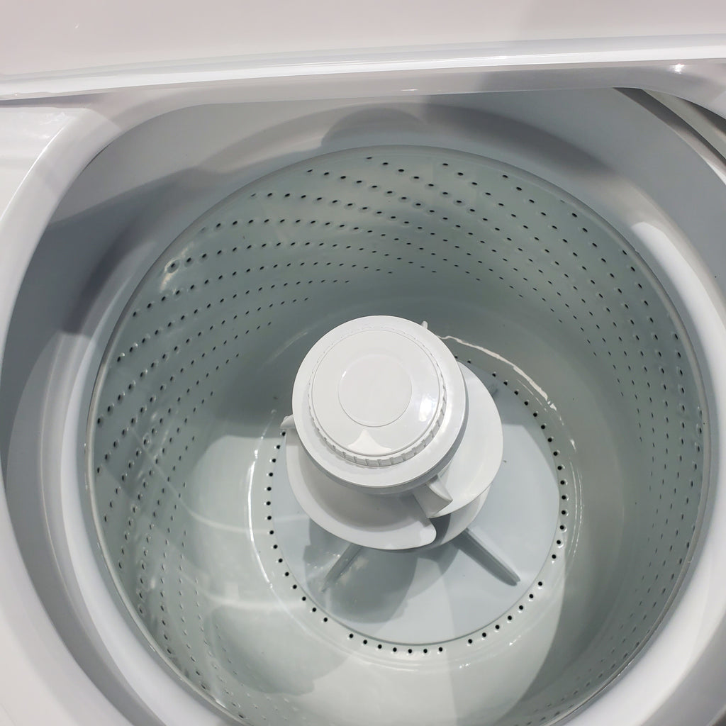 Pictures of White Amana 3.5 cu. ft. Top-Load Washer with Deep Water Wash Option and Amana 6.5 cu. ft. Electric Dryer with Wrinkle Prevent - Scratch & Dent - Minor - Neu Appliance Outlet - Discount Appliance Outlet in Austin, Tx