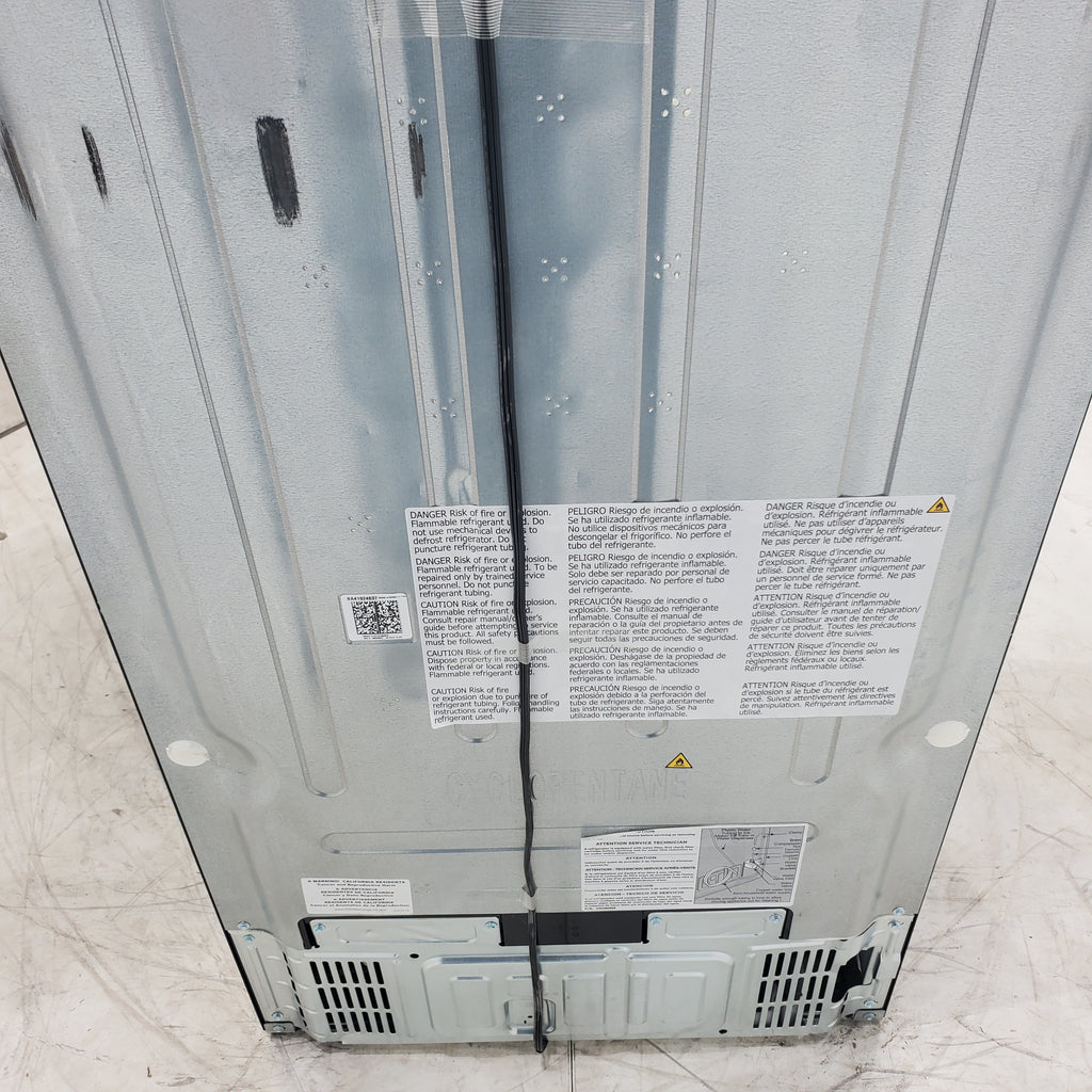 Pictures of Black Frigidaire 18.3 cu. ft. Top Freezer Refrigerator with Even Temp Cooling System - Scratch & Dent - Minor - Neu Appliance Outlet - Discount Appliance Outlet in Austin, Tx