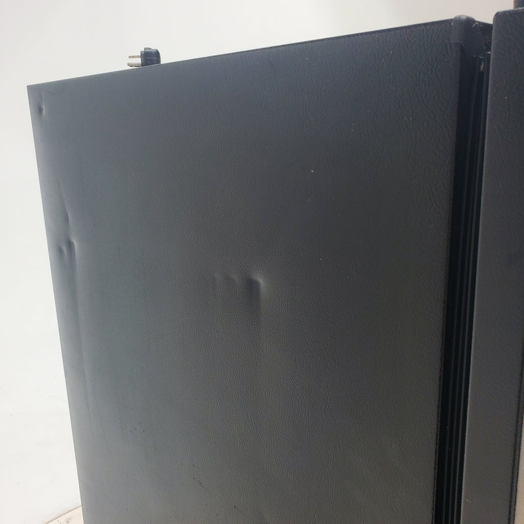 Pictures of 30" Wide Whirlpool Black Top Freezer 18.2 cu ft Refrigerator with Ice Maker - Certified Refurbished - Neu Appliance Outlet - Discount Appliance Outlet in Austin, Tx