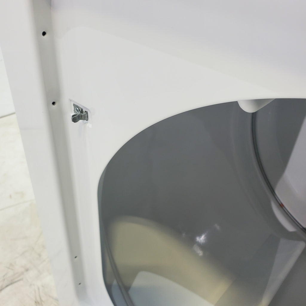 Pictures of Maytag 7.0 cu ft Electric Dryer with Moisture Sensing and Quick Dry cycle - Scratch & Dent - Minor - Neu Appliance Outlet - Discount Appliance Outlet in Austin, Tx