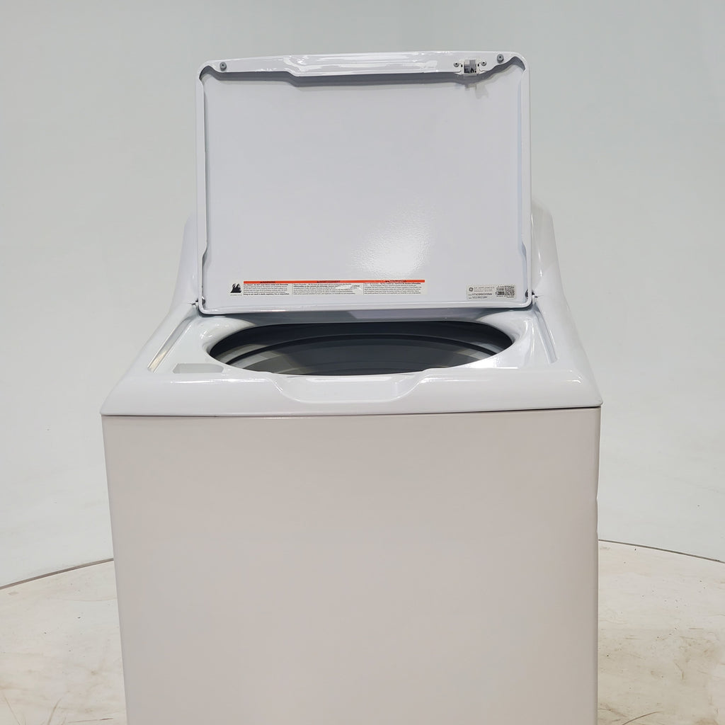 Pictures of Hotpoint 3.8 cu. ft. Top Load Washing Machine with Stainless Steel Basket - Certified Refurbished - Neu Appliance Outlet - Discount Appliance Outlet in Austin, Tx