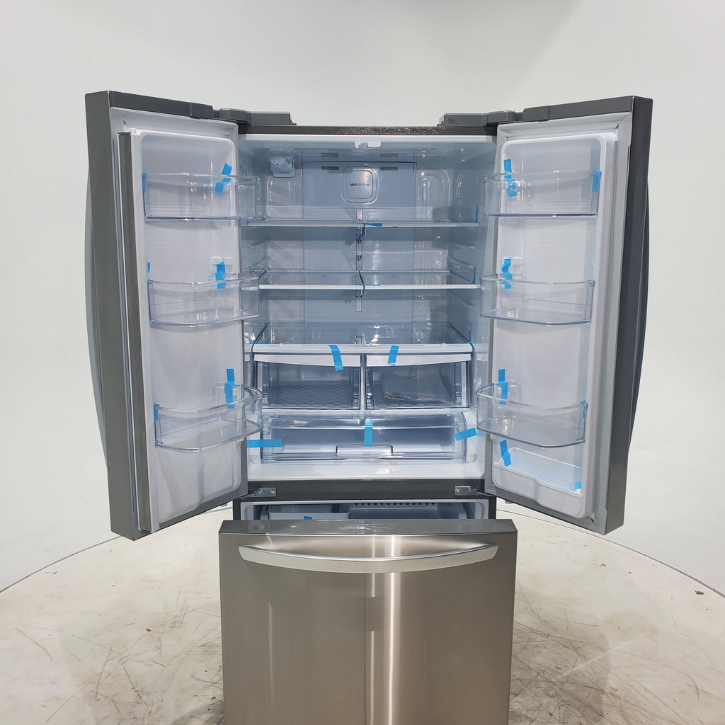Pictures of 30" Wide Stainless Steel ENERGY STAR LG 21.8 cu. ft. French Door 3 Door Refrigerator with Exterior Water Dispenser - Scratch & Dent - Minor - Neu Appliance Outlet - Discount Appliance Outlet in Austin, Tx