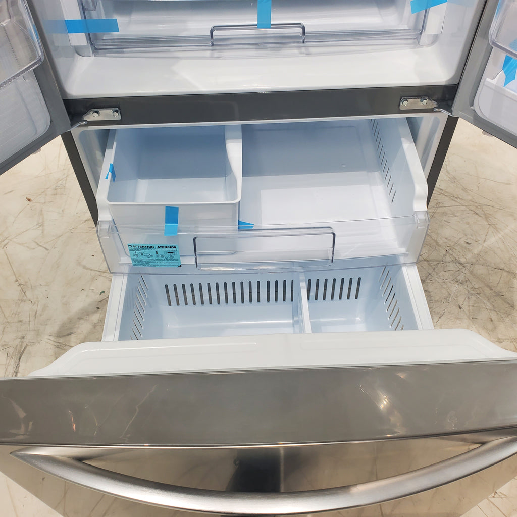 Pictures of 30" Wide Stainless Steel ENERGY STAR LG 21.8 cu. ft. French Door 3 Door Refrigerator with Exterior Water Dispenser - Scratch & Dent - Minor - Neu Appliance Outlet - Discount Appliance Outlet in Austin, Tx