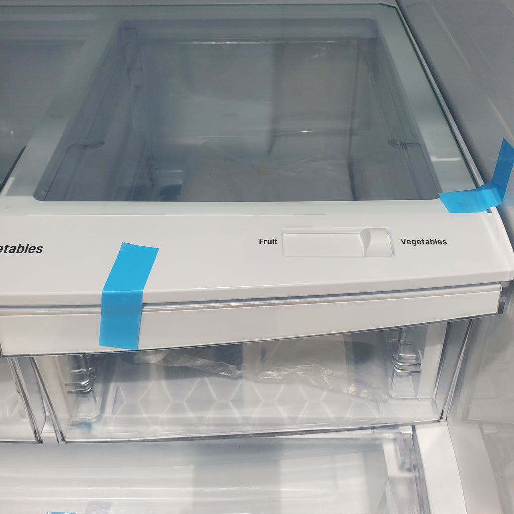 Pictures of 30" Wide Stainless Steel ENERGY STAR LG 21.8 cu. ft. French Door 3 Door Refrigerator with Exterior Water Dispenser - Scratch & Dent - Minor - Neu Appliance Outlet - Discount Appliance Outlet in Austin, Tx