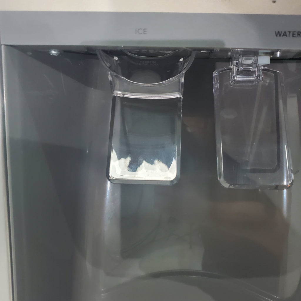 Pictures of 33" Wide Stainless Steel Frigidaire 22.3 cu. ft. ENERGY STAR Side by Side Refrigerator with Exterior Water and Ice Dispenser - Scratch & Dent - Minor - Neu Appliance Outlet - Discount Appliance Outlet in Austin, Tx