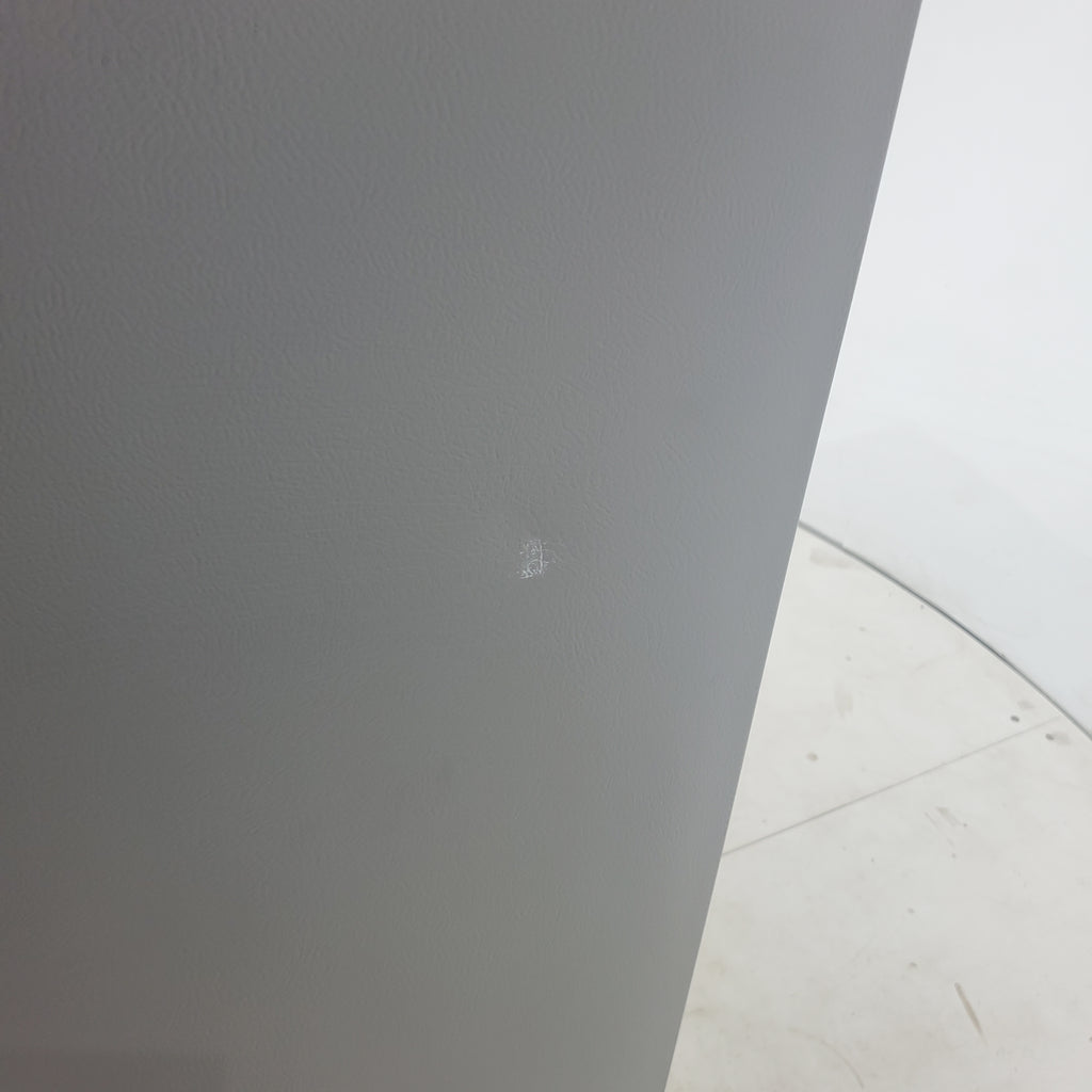 Pictures of 33" Wide Stainless Steel Frigidaire 22.3 cu. ft. ENERGY STAR Side by Side Refrigerator with Exterior Water and Ice Dispenser - Scratch & Dent - Minor - Neu Appliance Outlet - Discount Appliance Outlet in Austin, Tx