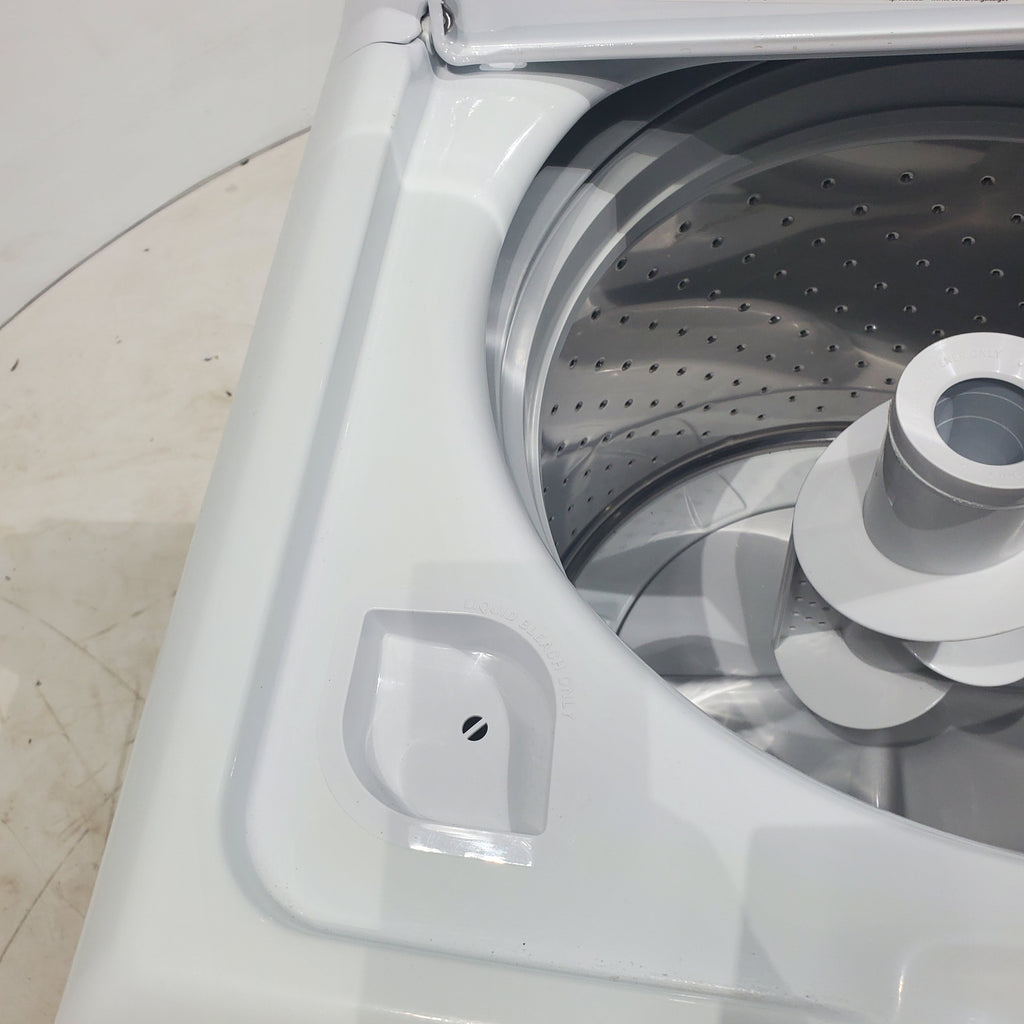 Pictures of Hotpoint 3.8 cu. ft. Top Load Washing Machine with Stainless Steel Basket - Certified Refurbished - Neu Appliance Outlet - Discount Appliance Outlet in Austin, Tx