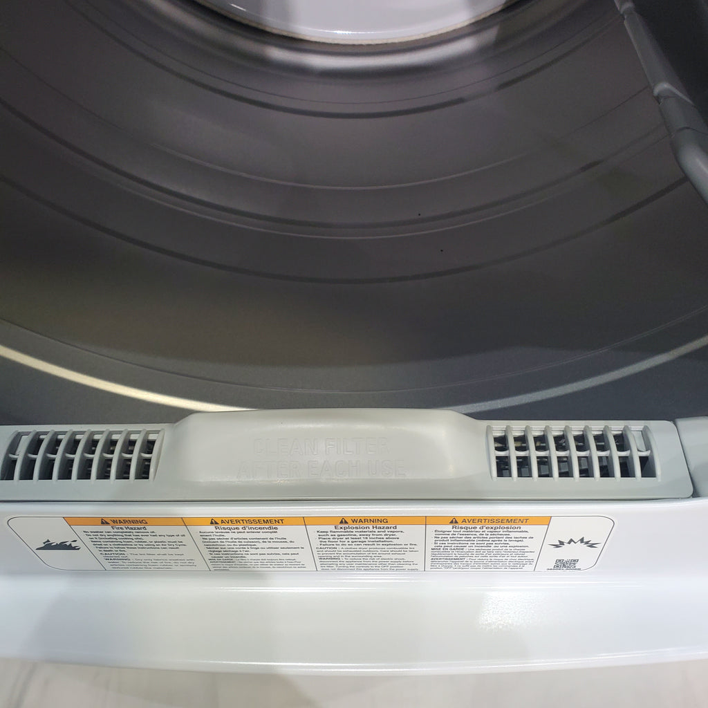 Pictures of ENERGY STAR LG 4.1 cu. ft. Top Load Washing Machine with 4-Way Agitator and  ENERGY STAR LG 7.3 cu. ft. Electric Dryer with Smart Diagnosis - Scratch & Dent - Minor - Neu Appliance Outlet - Discount Appliance Outlet in Austin, Tx