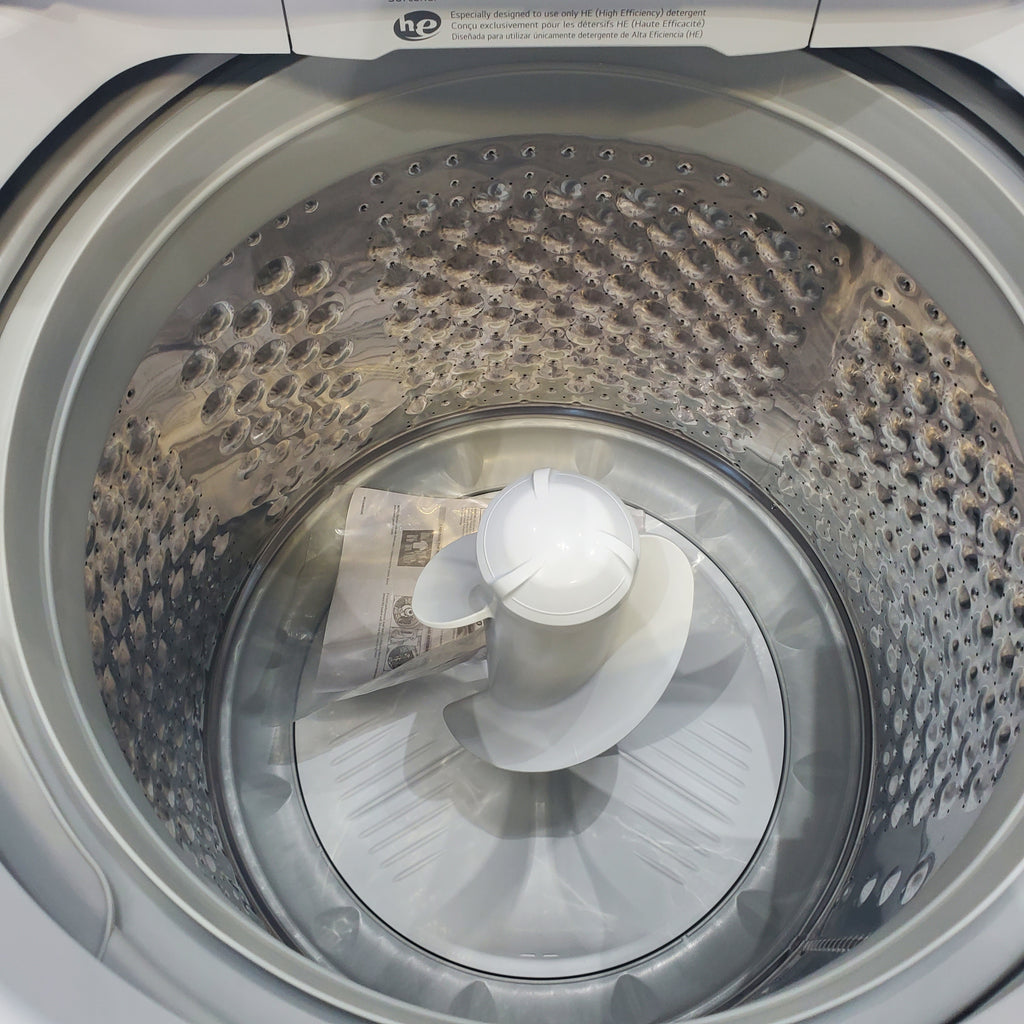 Pictures of ENERGY STAR LG 4.1 cu. ft. Top Load Washing Machine with 4-Way Agitator and  ENERGY STAR LG 7.3 cu. ft. Electric Dryer with Smart Diagnosis - Scratch & Dent - Minor - Neu Appliance Outlet - Discount Appliance Outlet in Austin, Tx