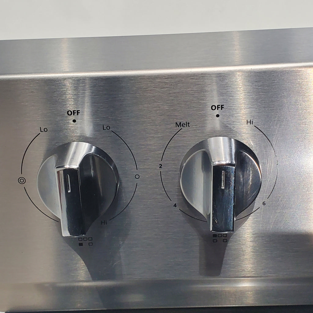 Pictures of Fingerprint Resistant Stainless Steel Whirlpool 5.3 cu. ft. Freestanding 5 Heating Element Smooth Cooktop Range with Convection - Certified Refurbished - Neu Appliance Outlet - Discount Appliance Outlet in Austin, Tx