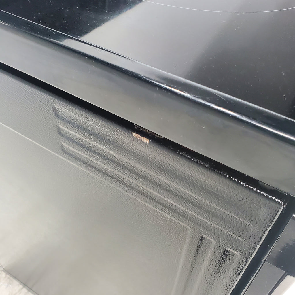 Pictures of Fingerprint Resistant Stainless Steel Whirlpool 5.3 cu. ft. Freestanding 5 Heating Element Smooth Cooktop Range with Convection - Certified Refurbished - Neu Appliance Outlet - Discount Appliance Outlet in Austin, Tx