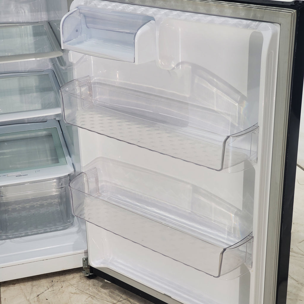 Pictures of 30 Inch Wide LG Black 20.2 cu ft ENERGY STAR Top Freezer and Bottom Refrigerator with LED Lighting and Adjustable Glass Shelving - Certified Refurbished - Neu Appliance Outlet - Discount Appliance Outlet in Austin, Tx