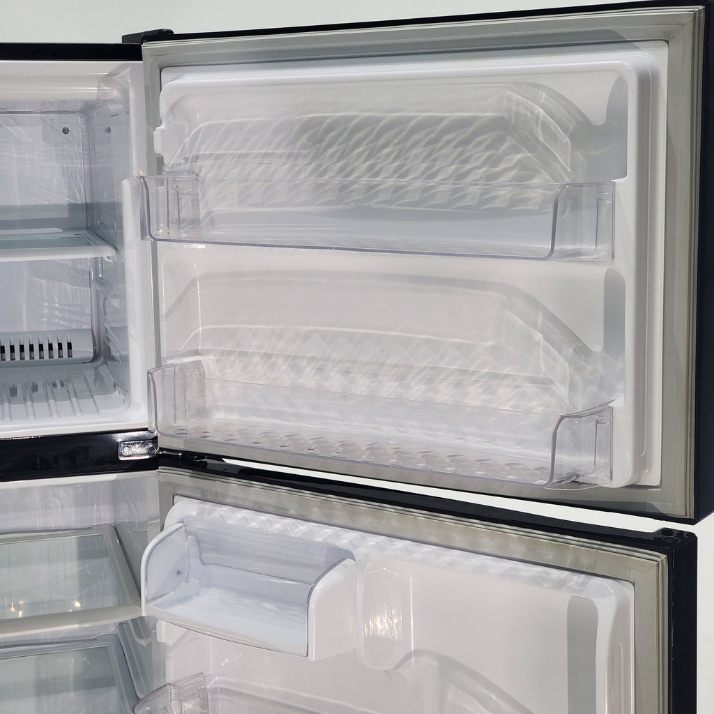 Pictures of 30 Inch Wide LG Black 20.2 cu ft ENERGY STAR Top Freezer and Bottom Refrigerator with LED Lighting and Adjustable Glass Shelving - Certified Refurbished - Neu Appliance Outlet - Discount Appliance Outlet in Austin, Tx