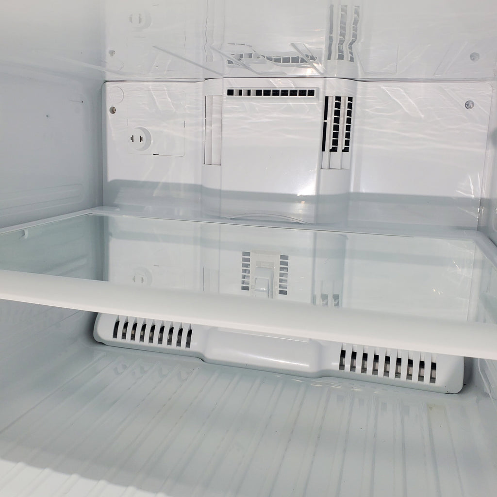 Pictures of 30 Inch Wide LG Black 20.2 cu ft ENERGY STAR Top Freezer and Bottom Refrigerator with LED Lighting and Adjustable Glass Shelving - Certified Refurbished - Neu Appliance Outlet - Discount Appliance Outlet in Austin, Tx