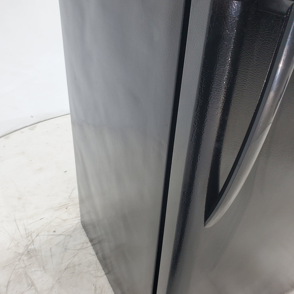 Pictures of 30 in. Wide Black Frigidaire 18 cu. ft. Top Freezer Refrigerator with Reversible Doors - Certified Refurbished - Neu Appliance Outlet - Discount Appliance Outlet in Austin, Tx