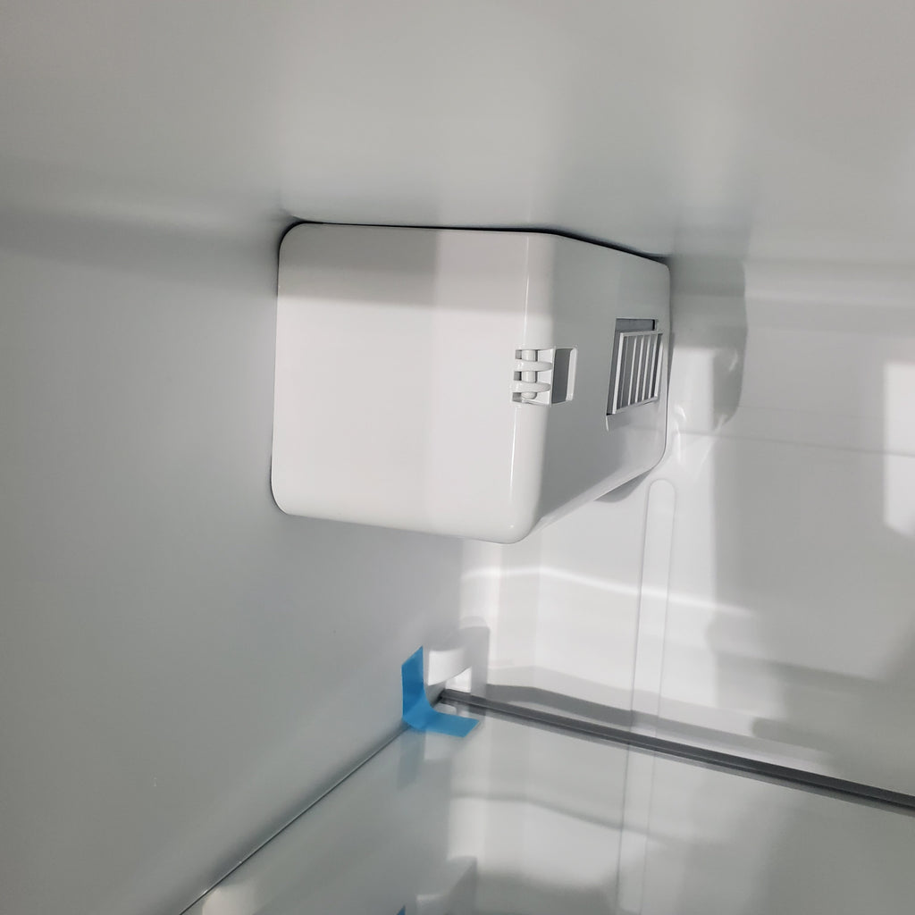 Pictures of 33 in. Wide Fingerprint-Resistant Stainless Steel Whirlpool 21.4 cu. ft. Side by Side Refrigerator with In Door Ice and Water Dispenser - Scratch & Dent - Minor - Neu Appliance Outlet - Discount Appliance Outlet in Austin, Tx