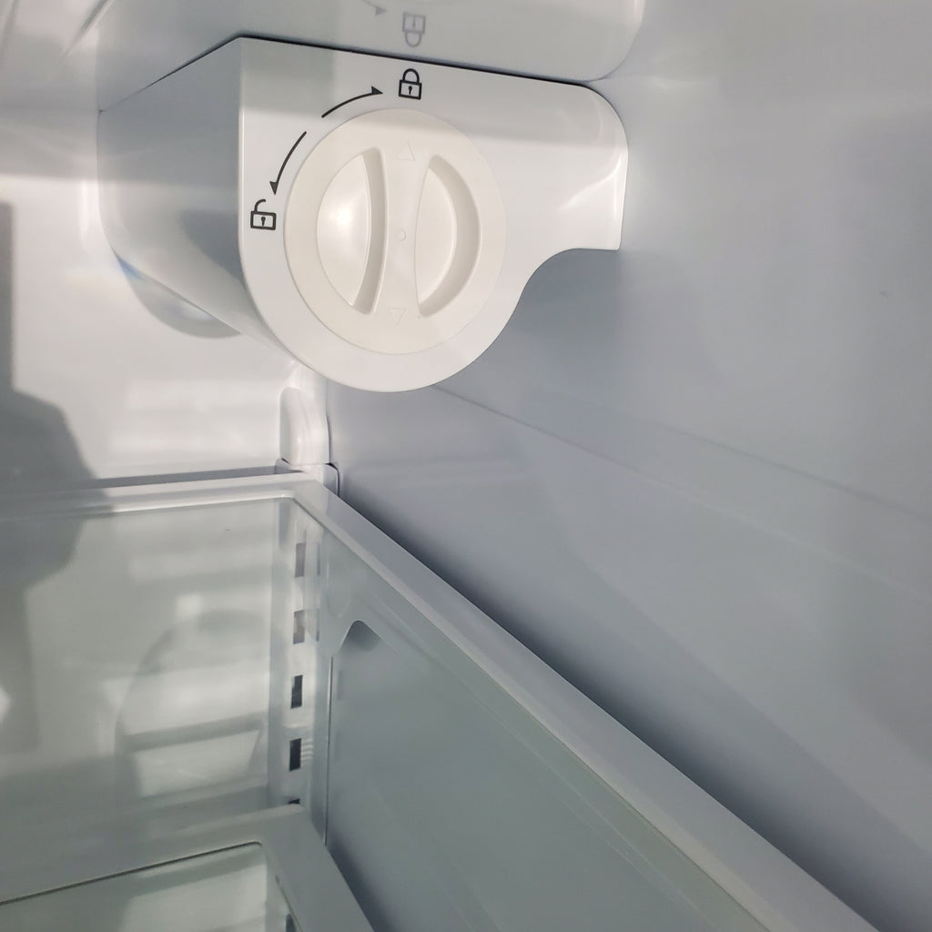 Pictures of Fingerprint Resistant Brushed Steel ENERGY STAR Hisense 26.6 cu. ft. 3 Door French Door Refrigerator with Icemaker and Internal Water Dispenser - Scratch & Dent - Minor - Neu Appliance Outlet - Discount Appliance Outlet in Austin, Tx