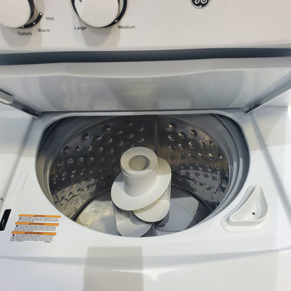 Pictures of 27" Wide GE 3.8 cu. ft. Laundry Center Washer and 5.9 cu. ft. Electric Dryer with Electro-Mechanical Rotary Dial Controls - Certified Refurbished - Neu Appliance Outlet - Discount Appliance Outlet in Austin, Tx