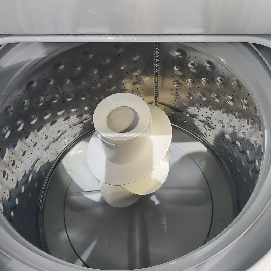 Pictures of 27" Wide GE 3.8 cu. ft. Laundry Center Washer and 5.9 cu. ft. Electric Dryer with Electro-Mechanical Rotary Dial Controls - Certified Refurbished - Neu Appliance Outlet - Discount Appliance Outlet in Austin, Tx