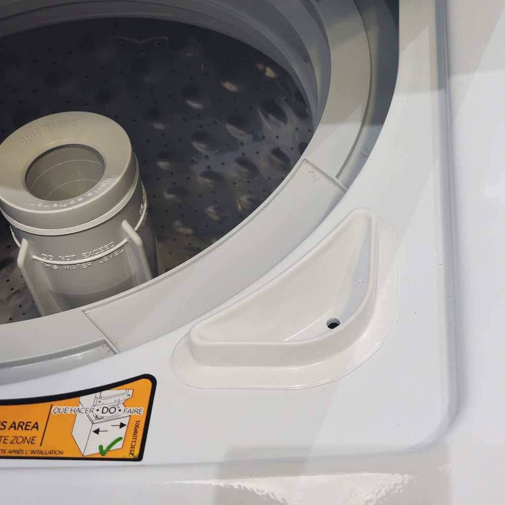 Pictures of 24 in. Wide GE Spacemaker Laundry Center with 2.3 cu. ft. Capacity Top Load Washing Machine and 4.4 cu. ft. Electric Dryer - Scratch & Dent - Minor - Neu Appliance Outlet - Discount Appliance Outlet in Austin, Tx