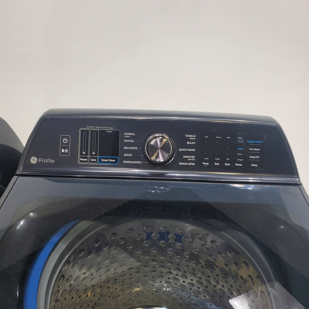 Pictures of Diamond Gray ENERGY STAR GE Profile 5.4 cu. ft. Top Load Washing Machine with FlexDispense and Diamond Gray ENERGY STAR GE Profile 7.4 cu. ft. Gas Dryer with Steam - Scratch & Dent - Moderate - Neu Appliance Outlet - Discount Appliance Outlet in Austin, Tx