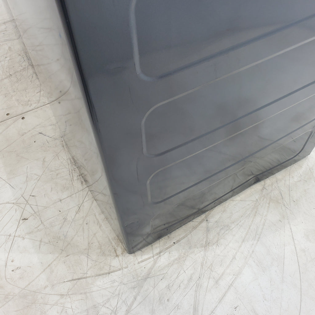 Pictures of Diamond Gray ENERGY STAR GE Profile 5.4 cu. ft. Top Load Washing Machine with FlexDispense and Diamond Gray ENERGY STAR GE Profile 7.4 cu. ft. Gas Dryer with Steam - Scratch & Dent - Moderate - Neu Appliance Outlet - Discount Appliance Outlet in Austin, Tx