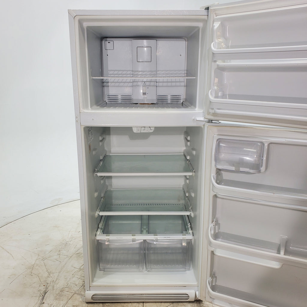 Pictures of 30 in. Wide White Frigidaire 20.4 cu. ft. Top Freezer Refrigerator with Reversible Doors - Certified Refurbished - Neu Appliance Outlet - Discount Appliance Outlet in Austin, Tx