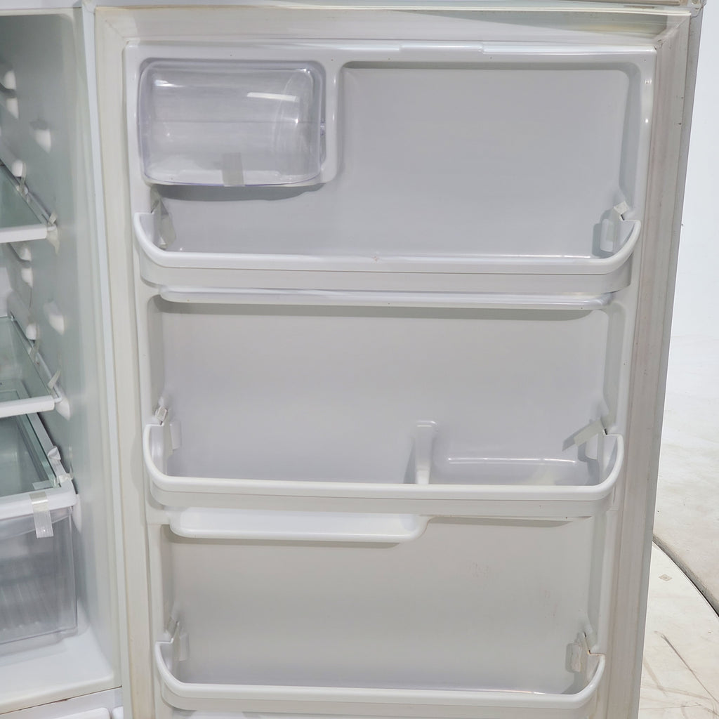 Pictures of 30 in. Wide White Frigidaire 20.4 cu. ft. Top Freezer Refrigerator with Reversible Doors - Certified Refurbished - Neu Appliance Outlet - Discount Appliance Outlet in Austin, Tx