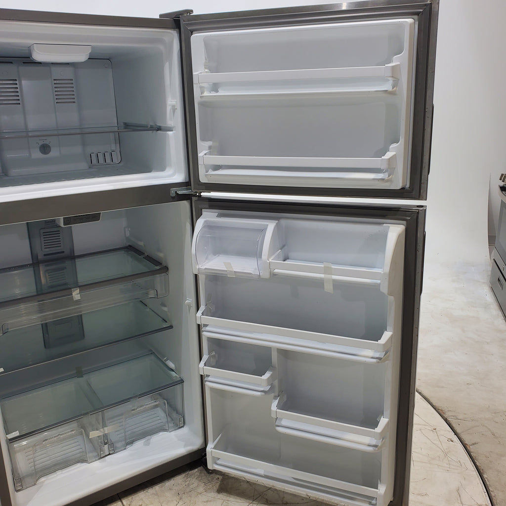 Pictures of 30" Wide Stainless Steel Maytag Top Freezer Refrigerator with Adjustable Glass Shelving - Certified Refurbished - Neu Appliance Outlet - Discount Appliance Outlet in Austin, Tx