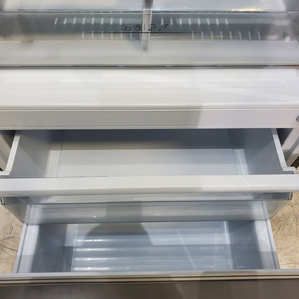 Pictures of 32 in. Wide Counter Depth Stainless Steel ENERGY STAR Hisense 17.1 cu. ft. Bottom Freezer Refrigerator with Super Freezer Technology - Certified Refurbished - Neu Appliance Outlet - Discount Appliance Outlet in Austin, Tx