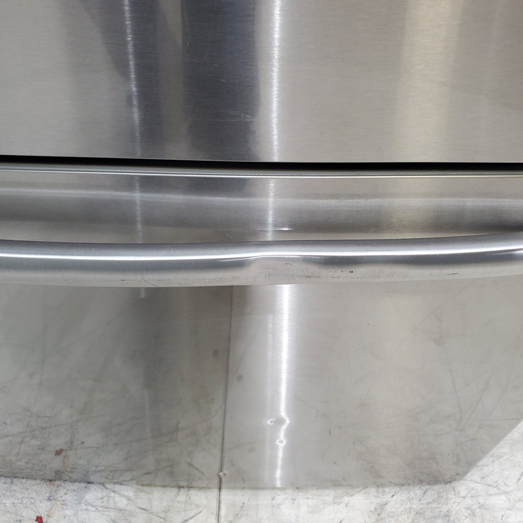 Pictures of 32 in. Wide Counter Depth Stainless Steel ENERGY STAR Hisense 17.1 cu. ft. Bottom Freezer Refrigerator with Super Freezer Technology - Certified Refurbished - Neu Appliance Outlet - Discount Appliance Outlet in Austin, Tx