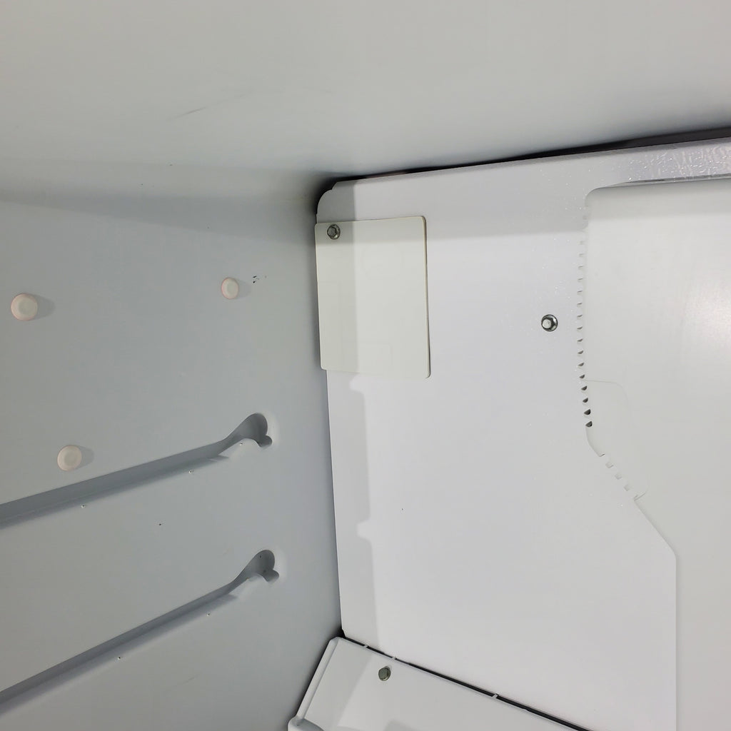 Pictures of 28" Wide Biscuit (Off White) 14.4 cu ft Whirlpool Top and Bottom Refrigerator with Up-Front Temperature Control Knobs - Certified Refurbished - Neu Appliance Outlet - Discount Appliance Outlet in Austin, Tx