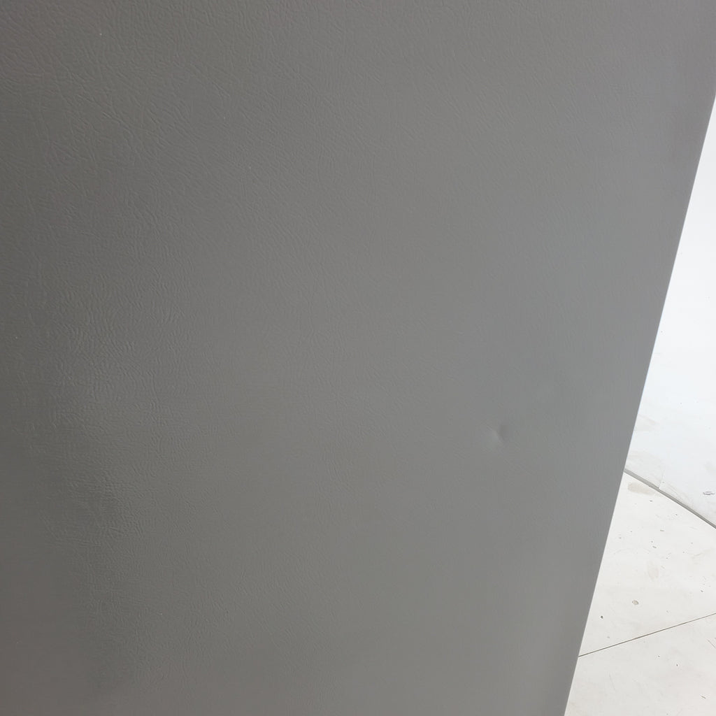 Pictures of 33" Wide Stainless Steel Frigidaire 22.3 cu. ft. ENERGY STAR Side by Side Refrigerator with Exterior Water and Ice Dispenser - Scratch & Dent - Minor - Neu Appliance Outlet - Discount Appliance Outlet in Austin, Tx