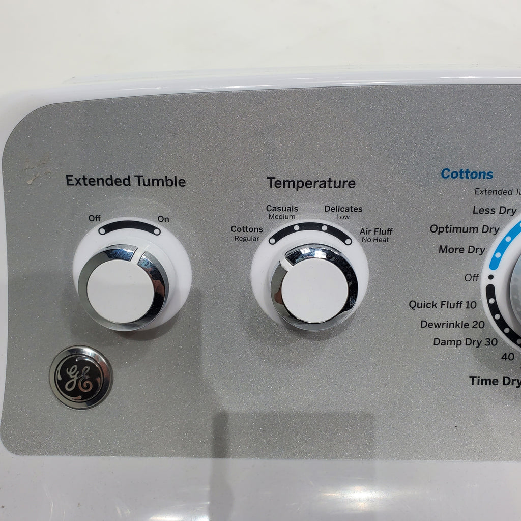 Pictures of ENERGY STAR GE 4.6 cu. ft. Top Load Washing Machine with Stainless Steel Basket and 7.2 cu. ft. Electric Dryer with HE Sensor Dry - Scratch & Dent - Minor - Neu Appliance Outlet - Discount Appliance Outlet in Austin, Tx