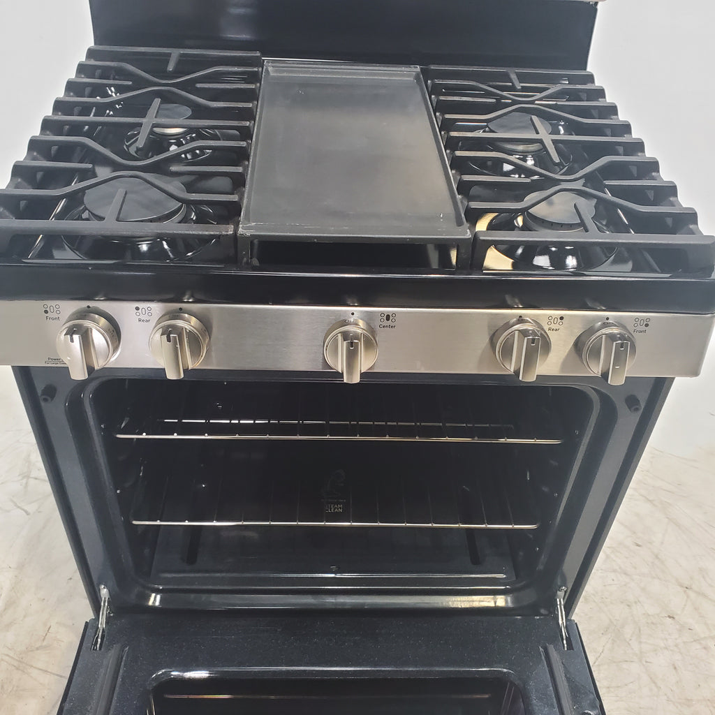 Pictures of Stainless Steel GE 5.0 cu. ft. Freestanding 5 Burner Gas Range with Cast-Iron Grates - Scratch & Dent - Minor - Neu Appliance Outlet - Discount Appliance Outlet in Austin, Tx