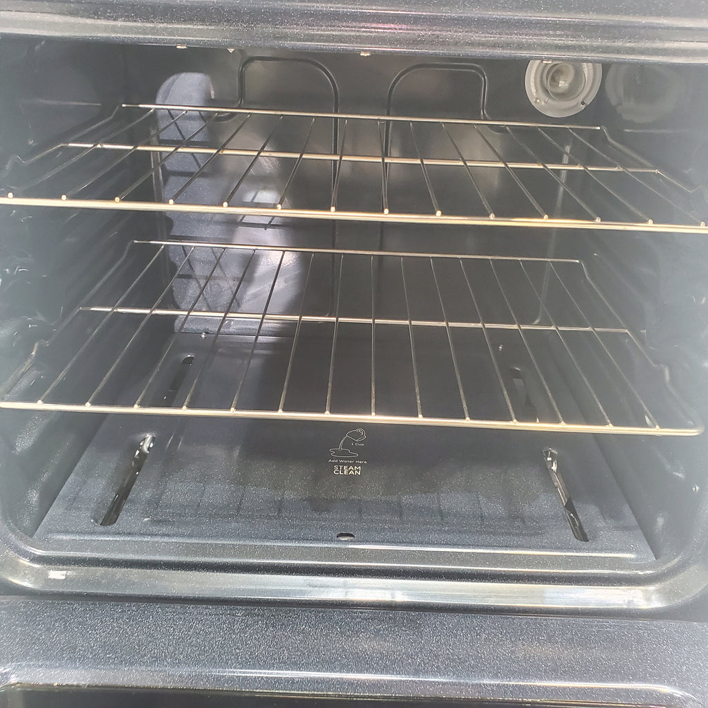 Pictures of Stainless Steel GE 5.0 cu. ft. Freestanding 5 Burner Gas Range with Cast-Iron Grates - Scratch & Dent - Minor - Neu Appliance Outlet - Discount Appliance Outlet in Austin, Tx