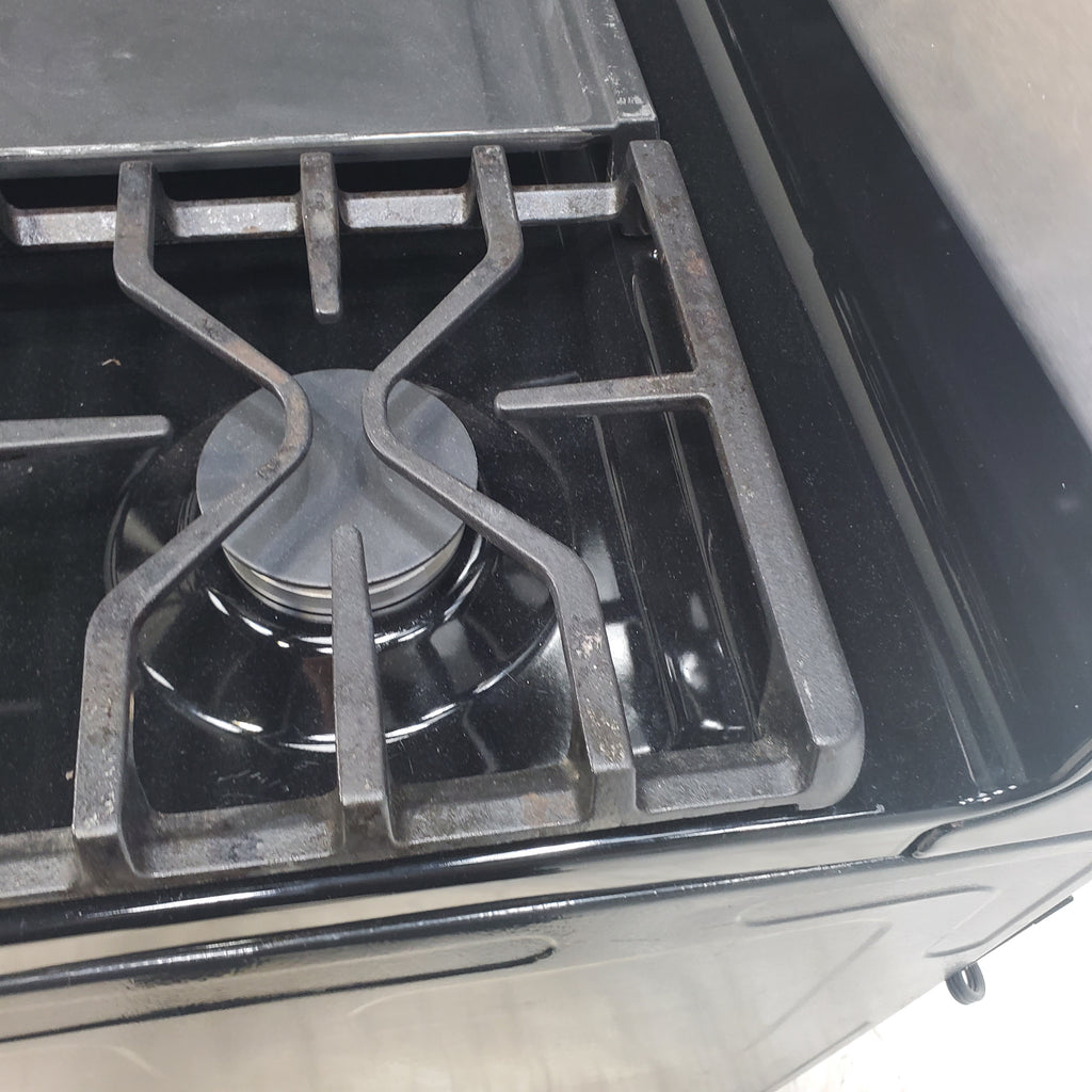 Pictures of Stainless Steel GE 5.0 cu. ft. Freestanding 5 Burner Gas Range with Cast-Iron Grates - Scratch & Dent - Minor - Neu Appliance Outlet - Discount Appliance Outlet in Austin, Tx