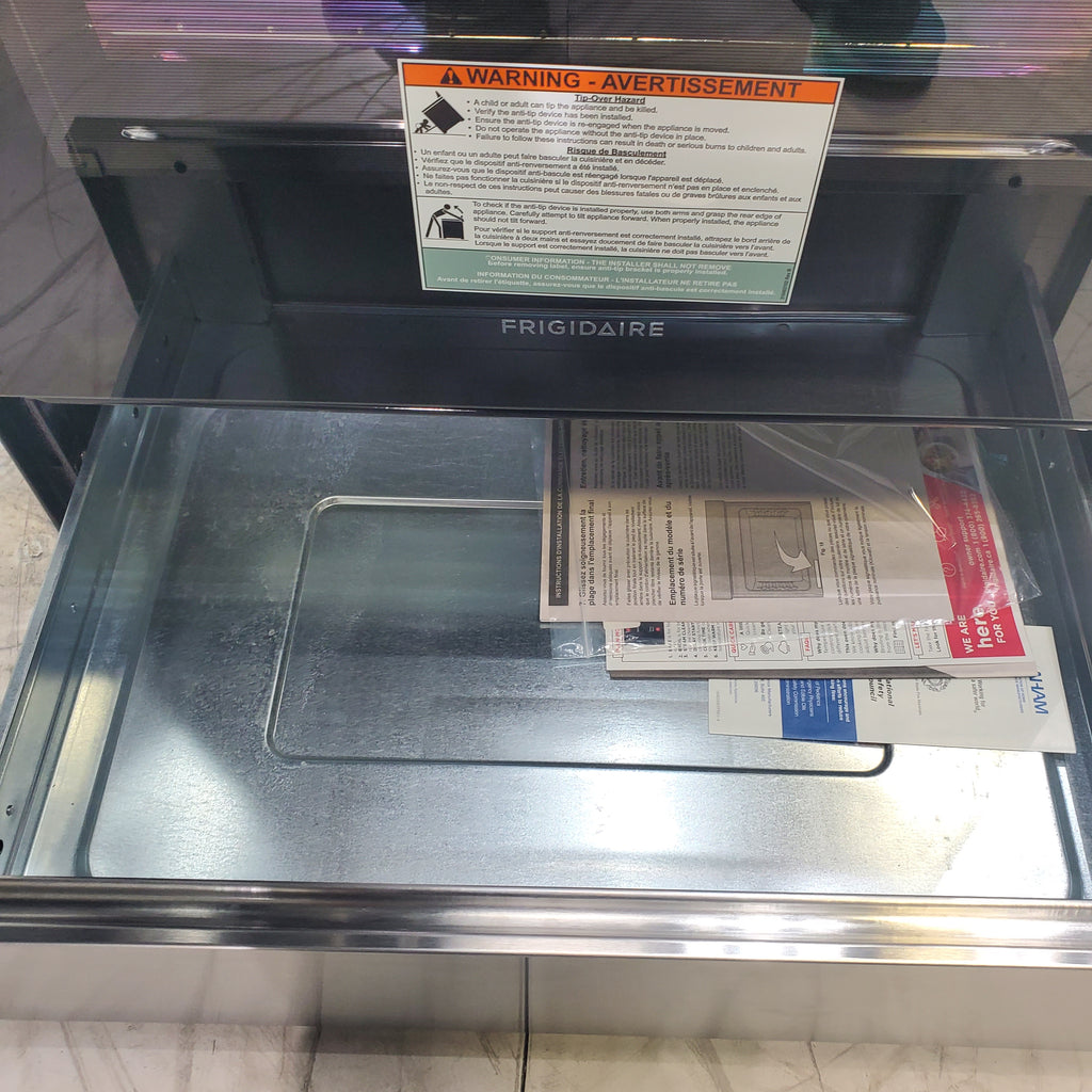 Pictures of Frigidaire 30" Electric ENERGY STAR Range with Air Fry and Convection Bake - Scratch & Dent - Moderate - Neu Appliance Outlet - Discount Appliance Outlet in Austin, Tx