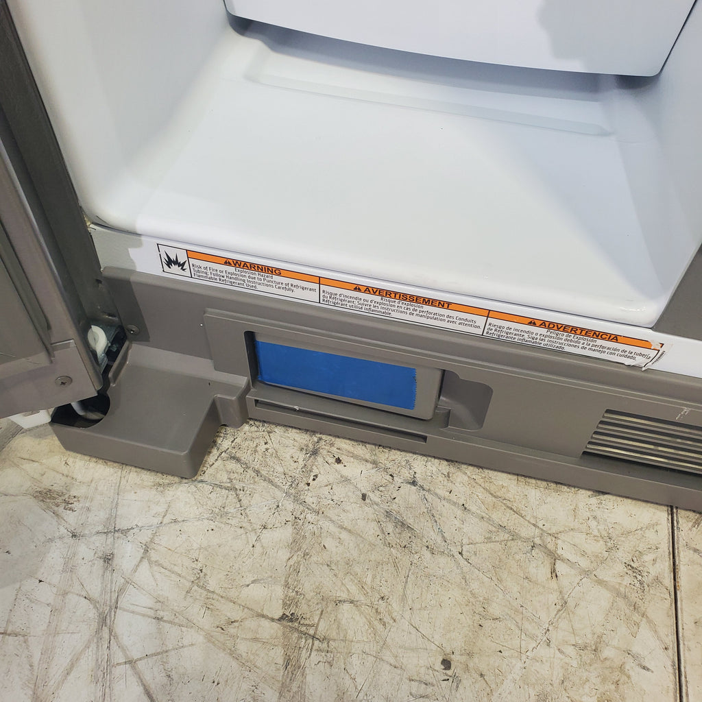 Pictures of 33 in. Wide Fingerprint-Resistant Stainless Steel Whirlpool 21.4 cu. ft. Side by Side Refrigerator with In Door Ice and Water Dispenser - Scratch & Dent - Minor - Neu Appliance Outlet - Discount Appliance Outlet in Austin, Tx