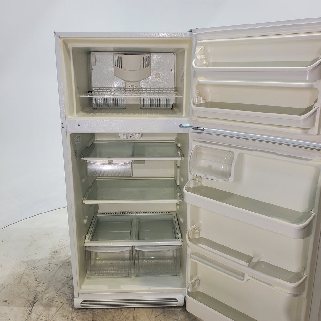 Pictures of 30" Wide Frigidaire White 18.3 Cu Ft Top Freezer Refrigerator with Adjustable Shelving - Certified Refurbished - Neu Appliance Outlet - Discount Appliance Outlet in Austin, Tx