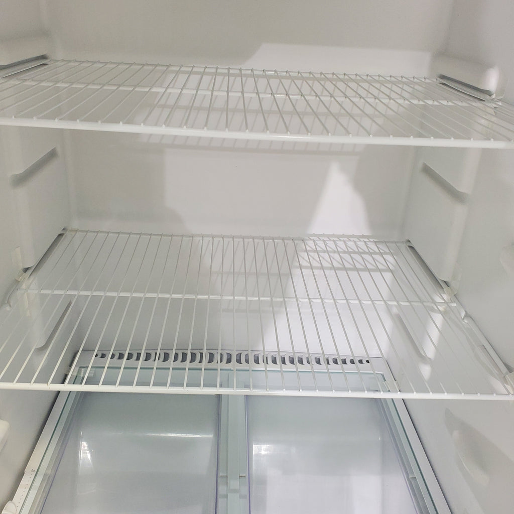 Pictures of 30" Wide Frigidaire 18.3-cu ft Top-Freezer Refrigerator with SpaceWise Wire Shelves - Certified Refurbished - Neu Appliance Outlet - Discount Appliance Outlet in Austin, Tx