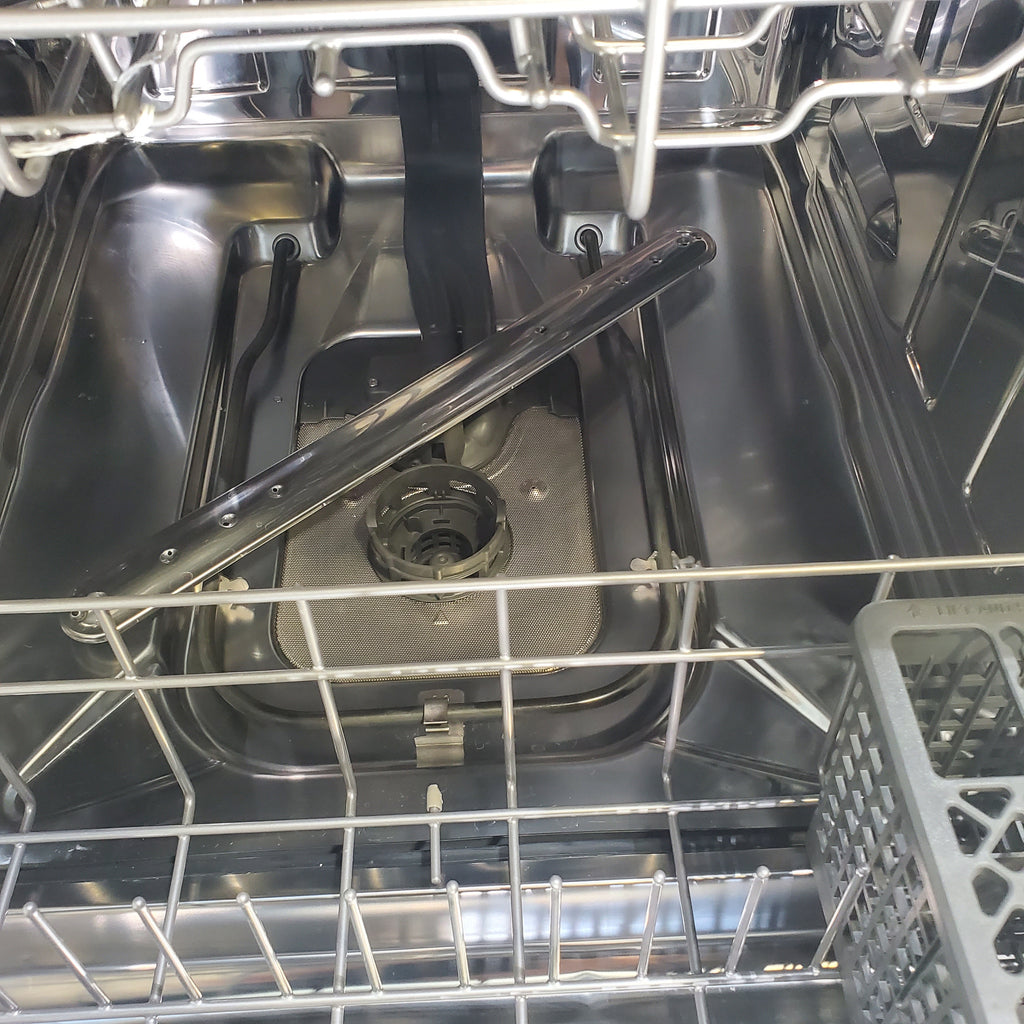Pictures of 24 in. KitchenAid PrintShield ENERGY STAR Stainless Steel Built-In Front Control Tall Tub 39 dBA Dishwasher with Stainless Steel Tub - Scratch & Dent - Minor - Neu Appliance Outlet - Discount Appliance Outlet in Austin, Tx