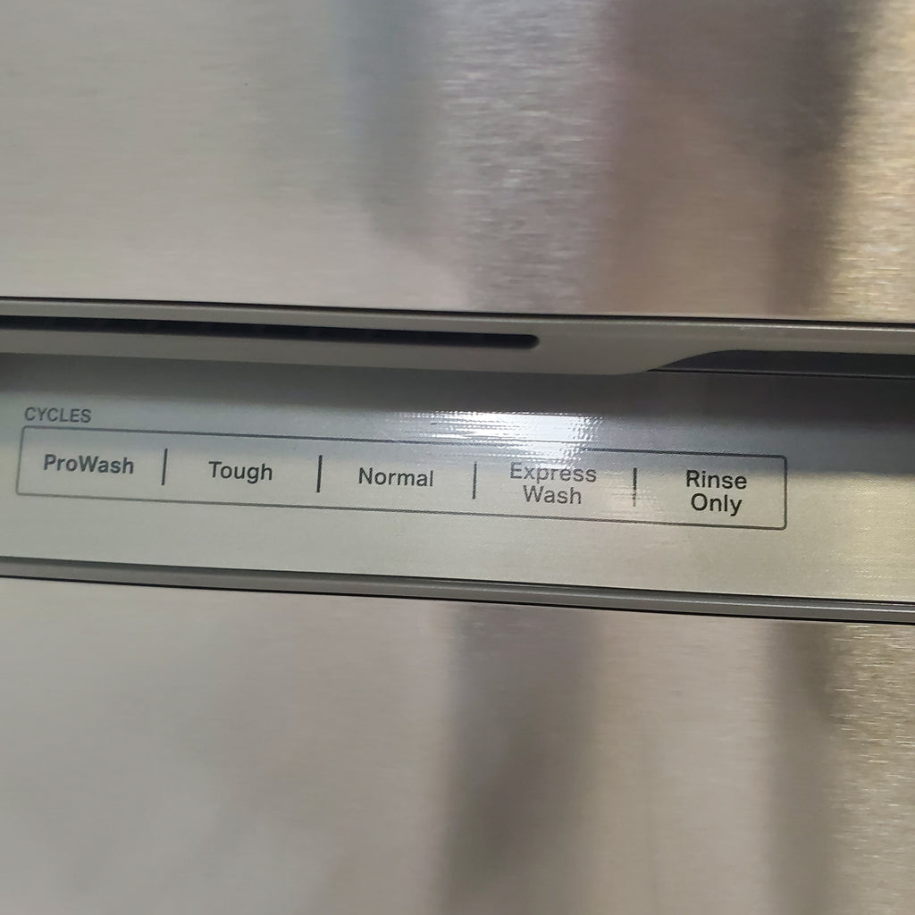 Pictures of 24 in. KitchenAid PrintShield ENERGY STAR Stainless Steel Built-In Front Control Tall Tub 39 dBA Dishwasher with Stainless Steel Tub - Scratch & Dent - Minor - Neu Appliance Outlet - Discount Appliance Outlet in Austin, Tx