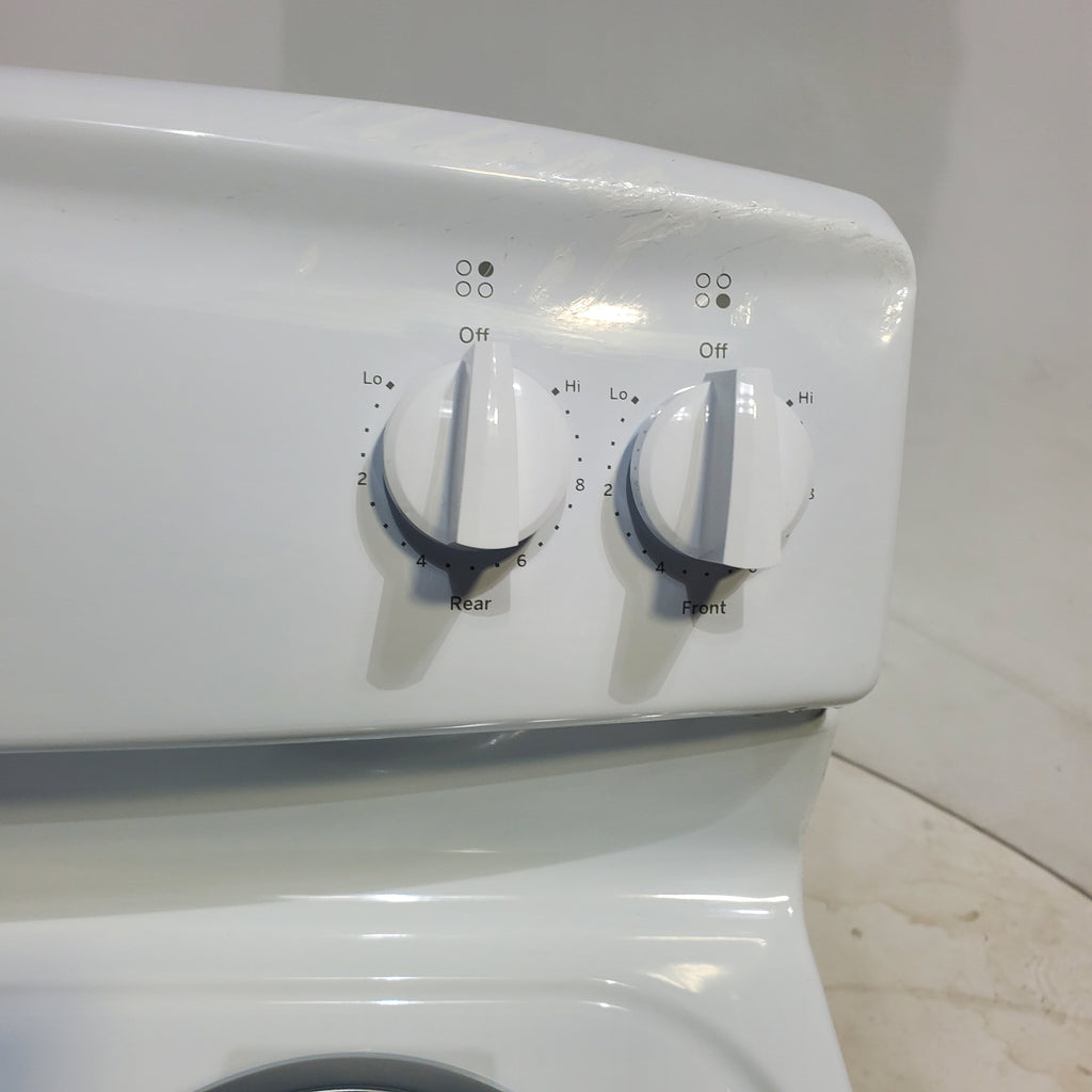 Pictures of White GE 5.0 cu. ft. Freestanding 4 Heating Element Electric Range with Dual Element Bake - Scratch & Dent - Major - Neu Appliance Outlet - Discount Appliance Outlet in Austin, Tx